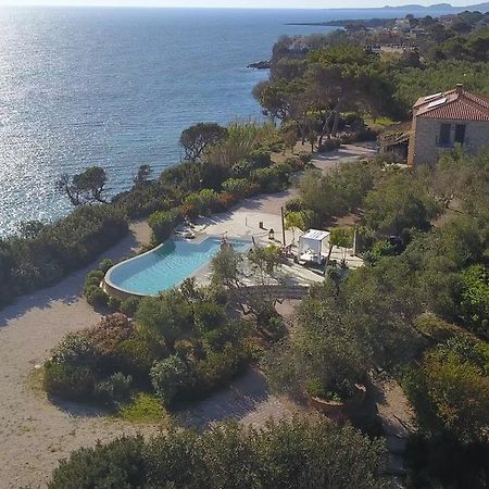 Vrysomylos Vromonérion Екстериор снимка